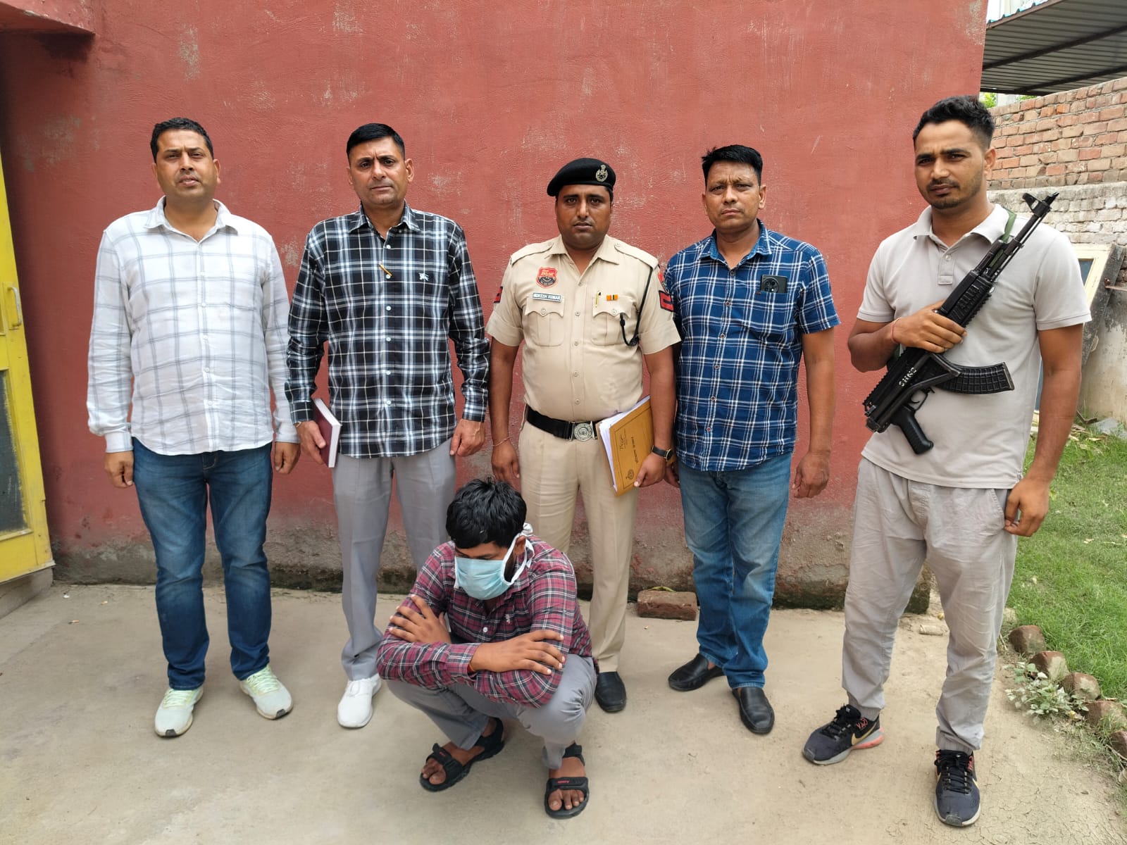 Illegal weapon supplier taken on production warrant